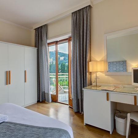 סורנטו Boutique Hotel Regina מראה חיצוני תמונה