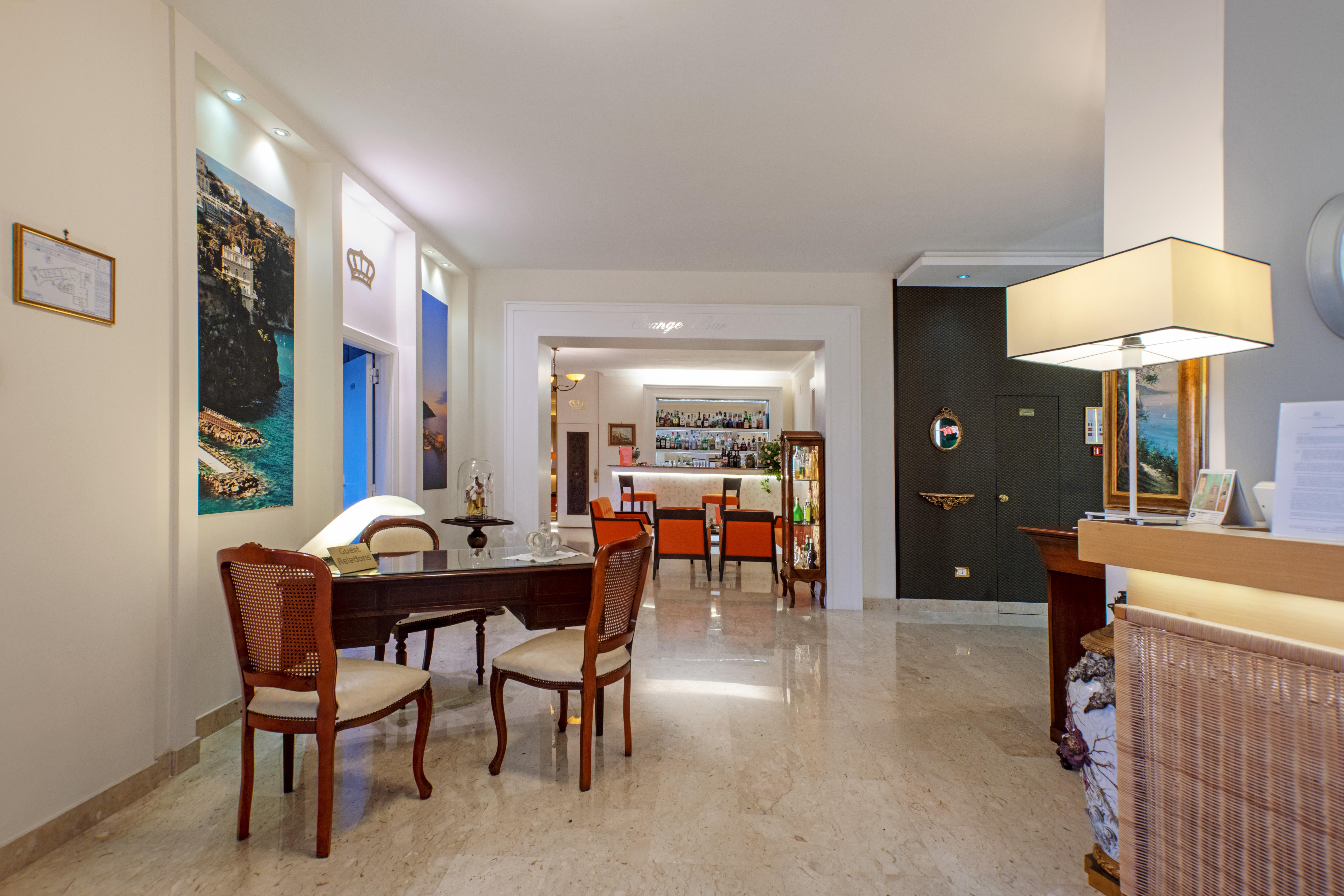 סורנטו Boutique Hotel Regina מראה חיצוני תמונה