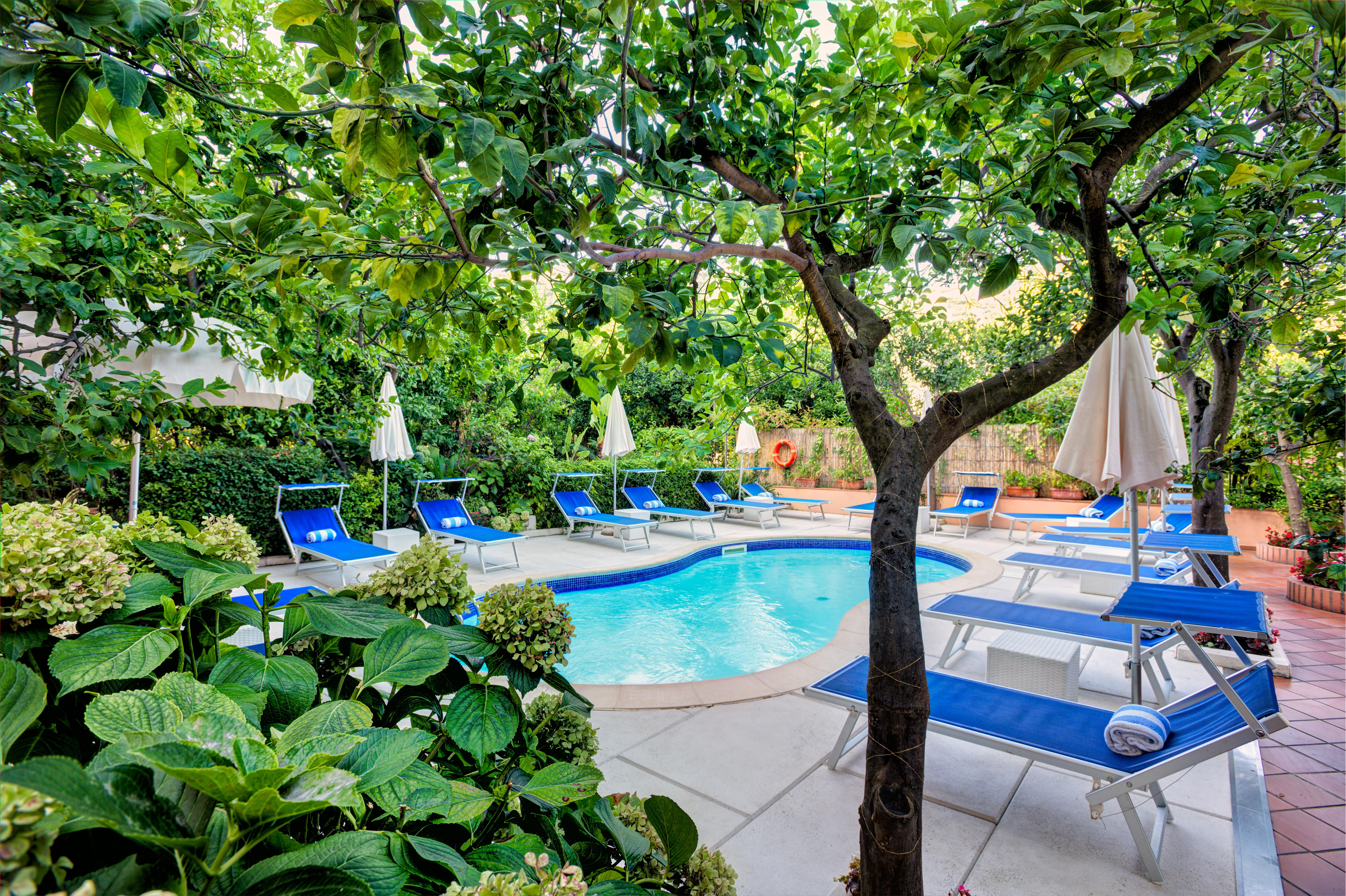 סורנטו Boutique Hotel Regina מראה חיצוני תמונה
